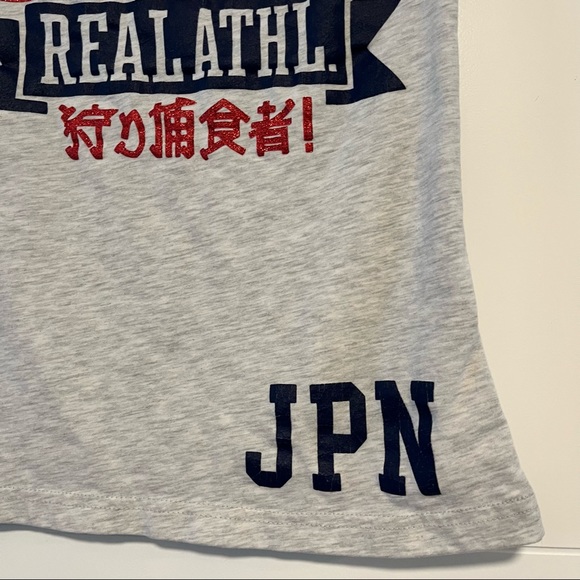 Superdry | Graphic Tee Shirt - Picture 6 of 16